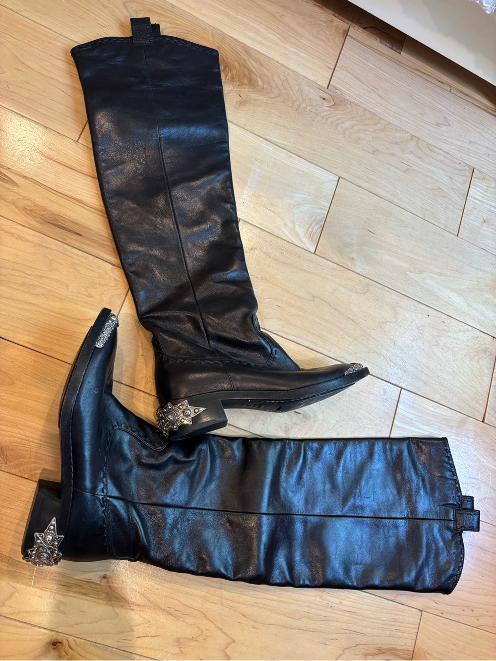 Women's Tall Black Leather Western Boots with Decorative Heel